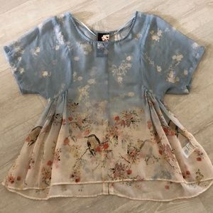 Light blue kimono sleeve floral blouse